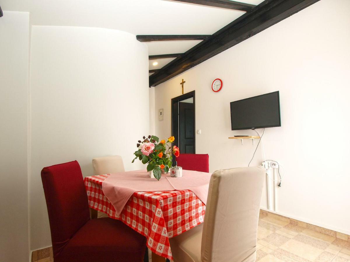Apartments Dragica 1251 Fažana Εξωτερικό φωτογραφία