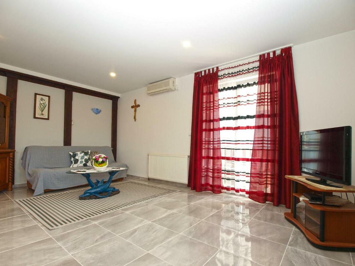 Apartments Dragica 1251 Fažana Εξωτερικό φωτογραφία